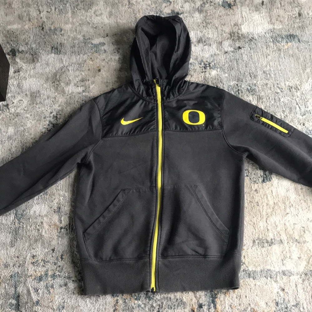 Nike University of Oregon zip up hoodie